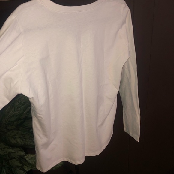 Demi Loon T-Shirt - Picture 4 of 4